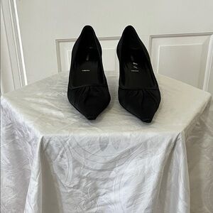 St. John Elegant Black Heels